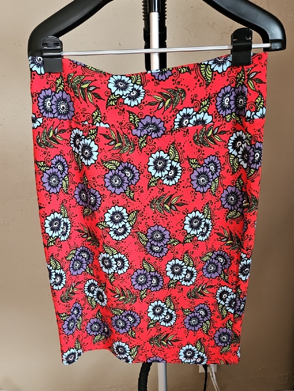 LuLaRoe Cassie Floral Red Pencil Skirt